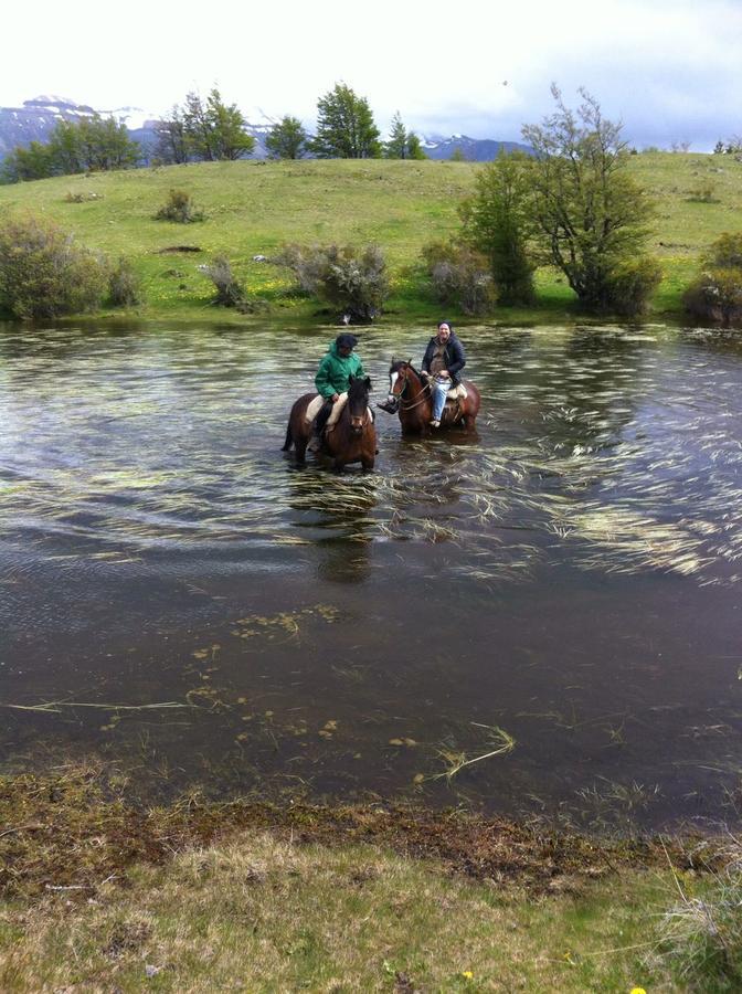 Вилла Cabana Patagonia Nativa Rural Койайке Экстерьер фото